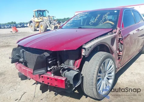 2014 Chrysler 300C from USA, damaged, VIN 2C3CCAEG7EH278319